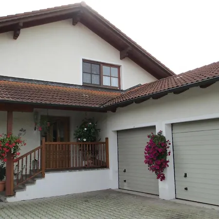 Fuer Zwei Erwachsene Und Ein Kind Mit Balkon - B57048 Apartment *